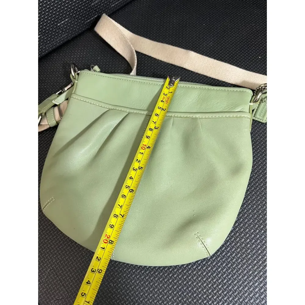 Coach Vintage Soho‎ Green Soft Pebbled Leather Mint Green Y2K Purse Handbag